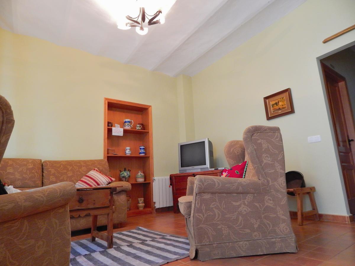 Casa Rural La Perra Gorda Zorita  Luaran gambar